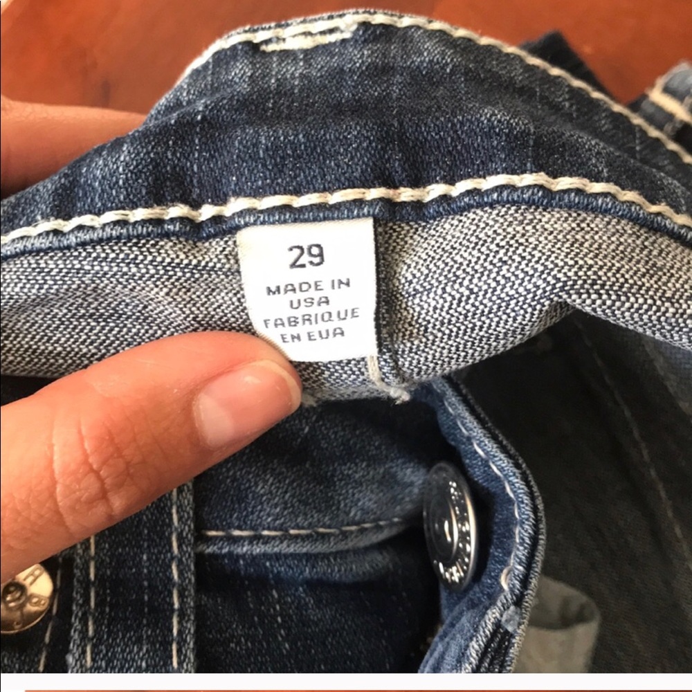 True Religion - Picture 3 of 4